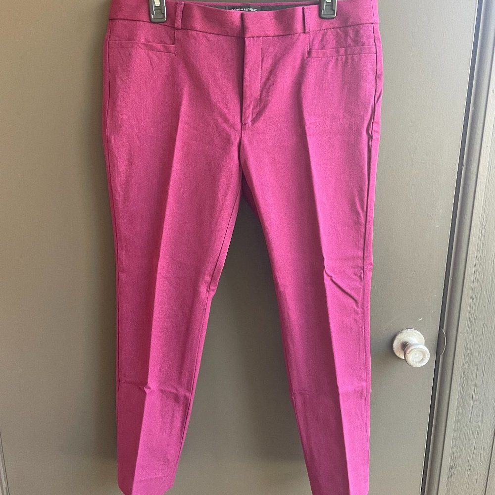 Banana Republic Magenta / Raspberry Sloan Fit Pants 12